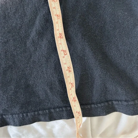 Y2K Oakley Surf Black Tee with Blue Graphic - Picture 9 of 9